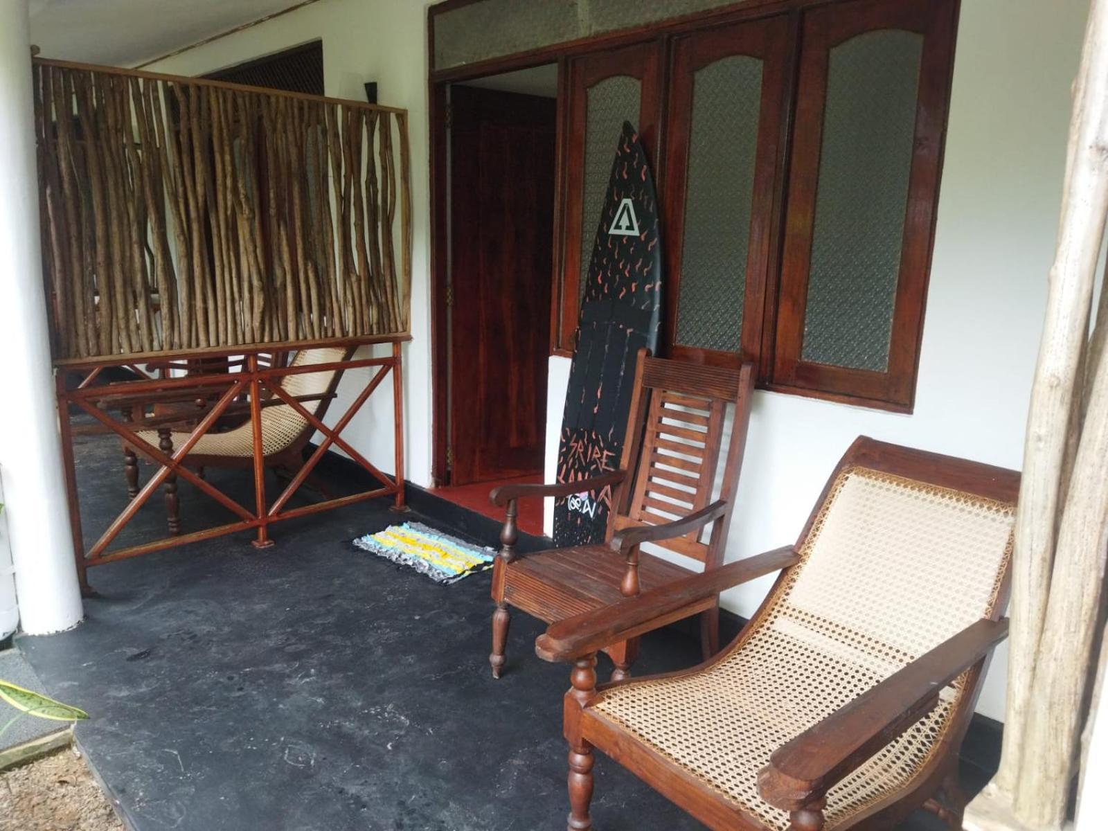 Lion Paradise Surf Beach Matara Eksteriør bilde